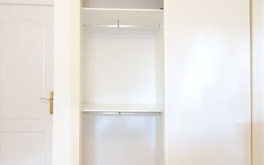 2 bedroom Apartment in Riviera Del Sol