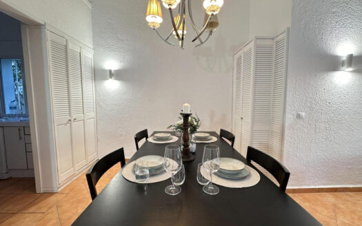 2 bedroom House in Atalaya