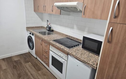 1 bedroom Apartment in Riviera Del Sol
