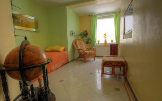 2 bedroom Apartment in Mijas