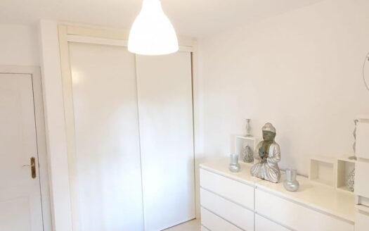 2 bedroom Apartment in Riviera Del Sol