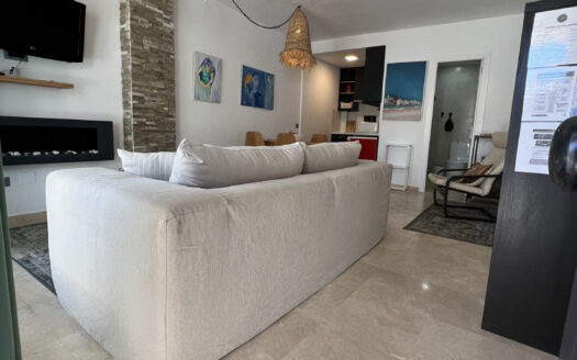 1 bedroom Apartment in Puerto De Cabopino