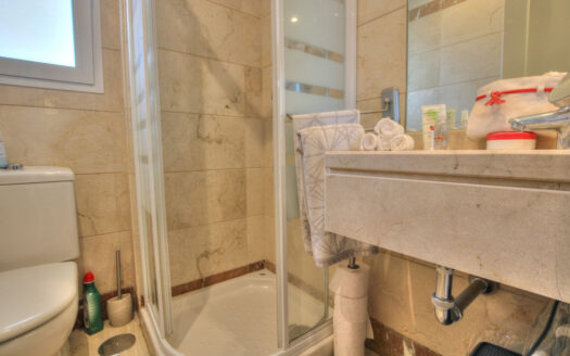 2 bedroom Apartment in Calanova Golf