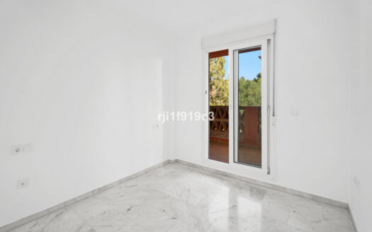 2 bedroom Apartment in Torrequebrada