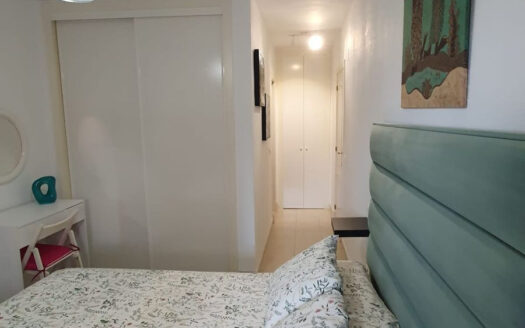 2 bedroom Apartment in Riviera Del Sol