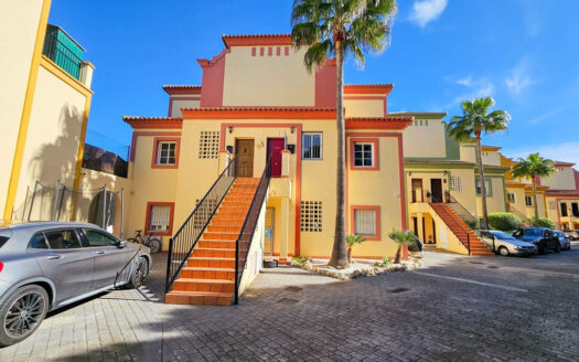 3 bedroom Apartment in Casares Playa