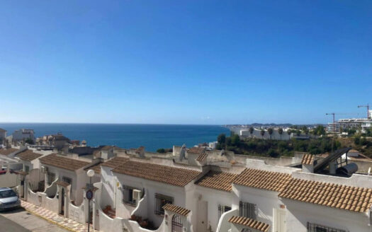 2 bedroom Apartment in Carvajal