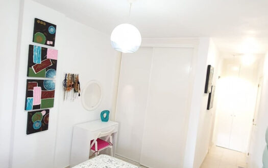 2 bedroom Apartment in Riviera Del Sol