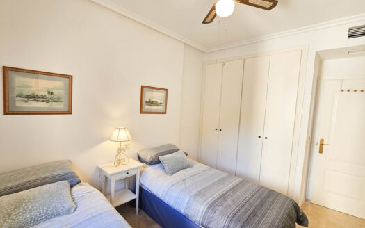 3 bedroom Apartment in Casares Playa