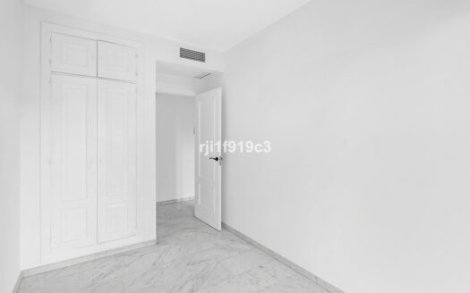 2 bedroom Apartment in Torrequebrada