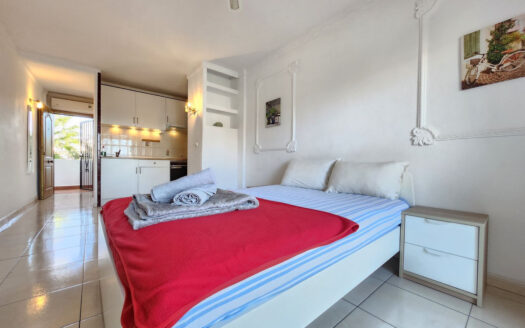 Apartment in Calypso