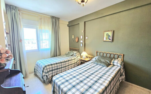 4 bedroom Apartment in Fuengirola