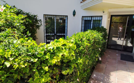 1 bedroom Apartment in Nueva Andalucía