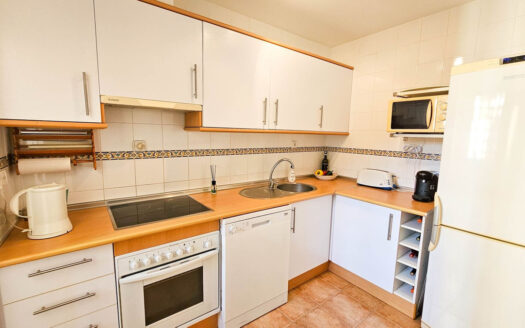 3 bedroom Apartment in Casares Playa