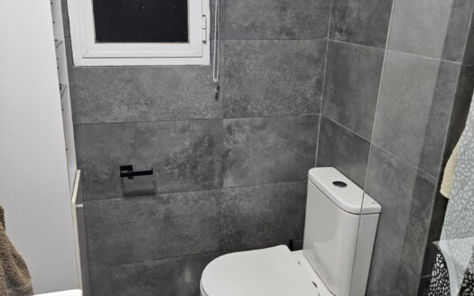 1 bedroom Apartment in Riviera Del Sol