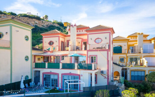 3 bedroom Apartment in Casares Playa