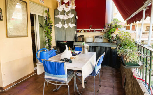 2 bedroom Apartment in Riviera Del Sol