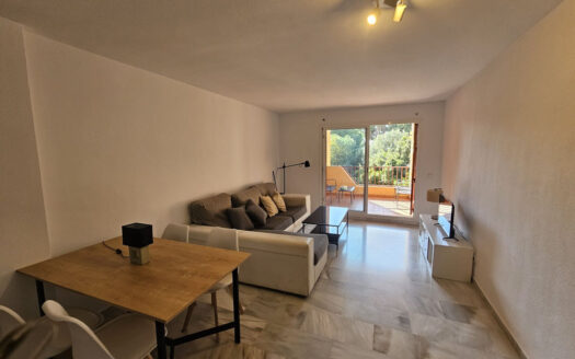 2 bedroom Apartment in Reserva De Marbella