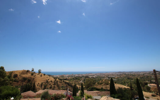 2 bedroom Apartment in Mijas