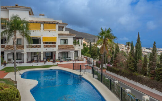 2 bedroom Apartment in Benalmadena Pueblo