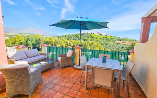 3 bedroom Apartment in Casares Playa