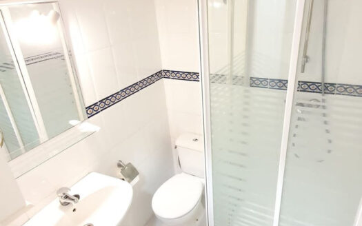 2 bedroom Apartment in Riviera Del Sol
