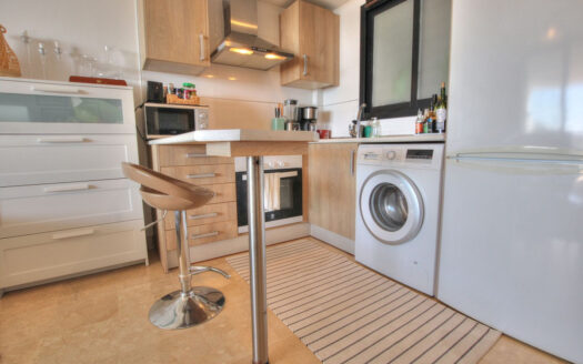 1 bedroom Apartment in Riviera Del Sol