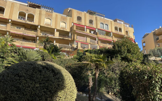 2 bedroom Apartment in Riviera Del Sol