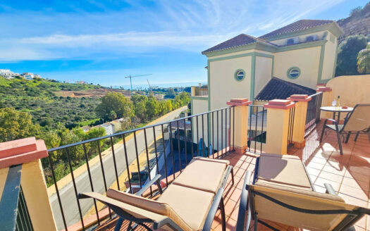 3 bedroom Apartment in Casares Playa
