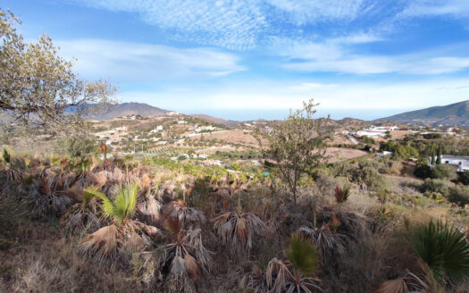 Plot in La Cala De Mijas