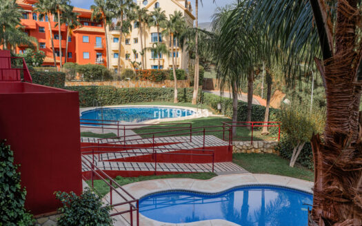 2 bedroom Apartment in Torrequebrada