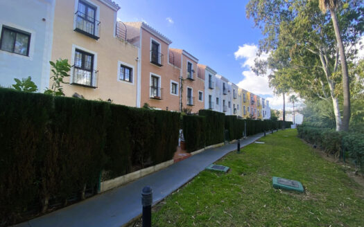 3 bedroom House in Casares Playa