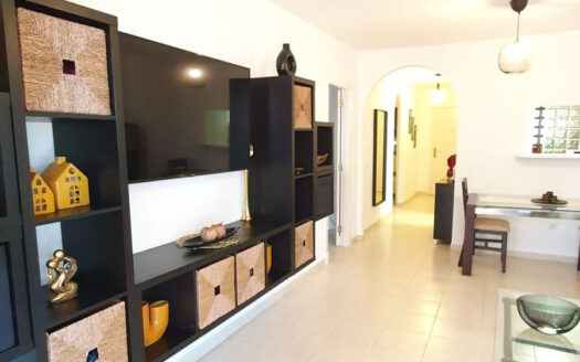 2 bedroom Apartment in Riviera Del Sol
