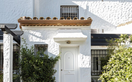 2 bedroom House in El Paraiso