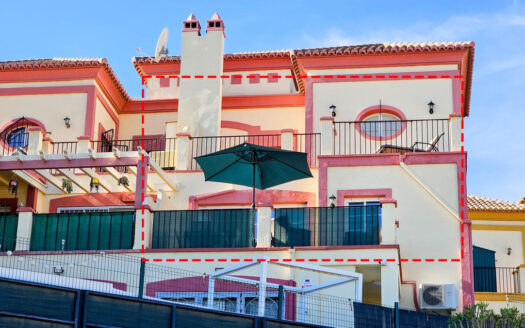 3 bedroom Apartment in Casares Playa