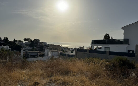 Plot in Fuengirola