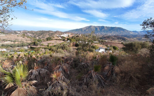 Plot in La Cala De Mijas