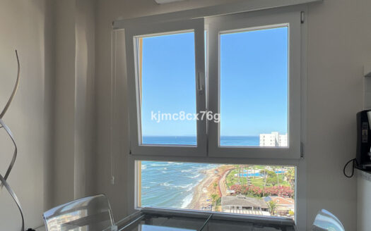 Apartment in Calahonda