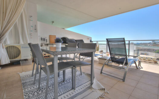 1 bedroom Apartment in Riviera Del Sol