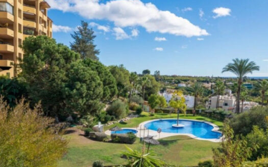 2 bedroom Apartment in Estepona