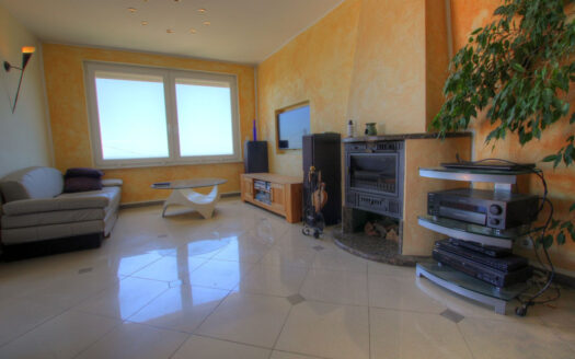 2 bedroom Apartment in Mijas