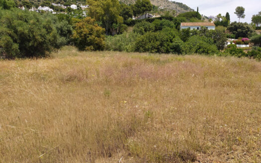 Plot in Mijas