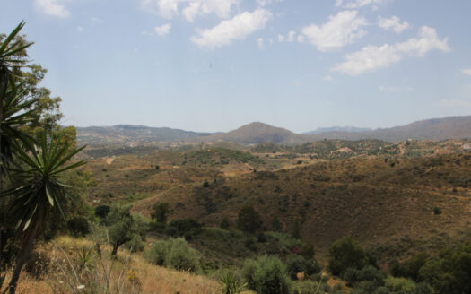 Plot in Mijas Costa