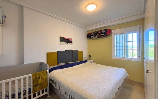 2 bedroom Apartment in Casares Playa