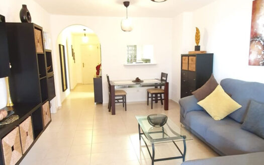 2 bedroom Apartment in Riviera Del Sol