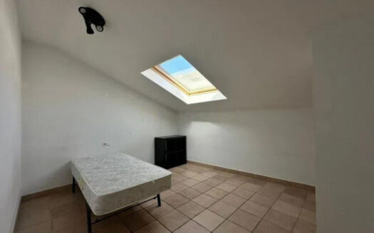 5 bedroom Apartment in Ojén