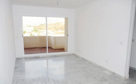 2 bedroom Apartment in Riviera Del Sol