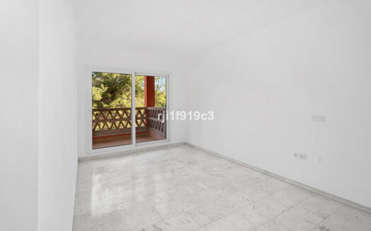 2 bedroom Apartment in Torrequebrada