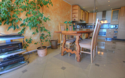 2 bedroom Apartment in Mijas