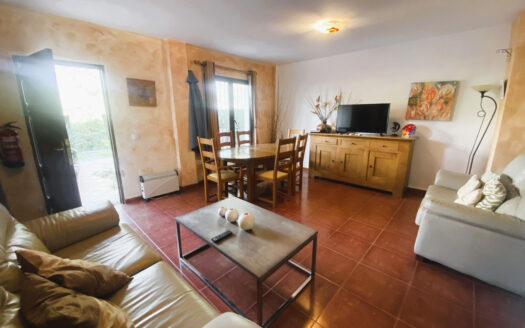3 bedroom House in Casares Playa